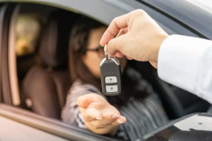 Dubai Car Hire with No Deposit Drive Without Financial Worries